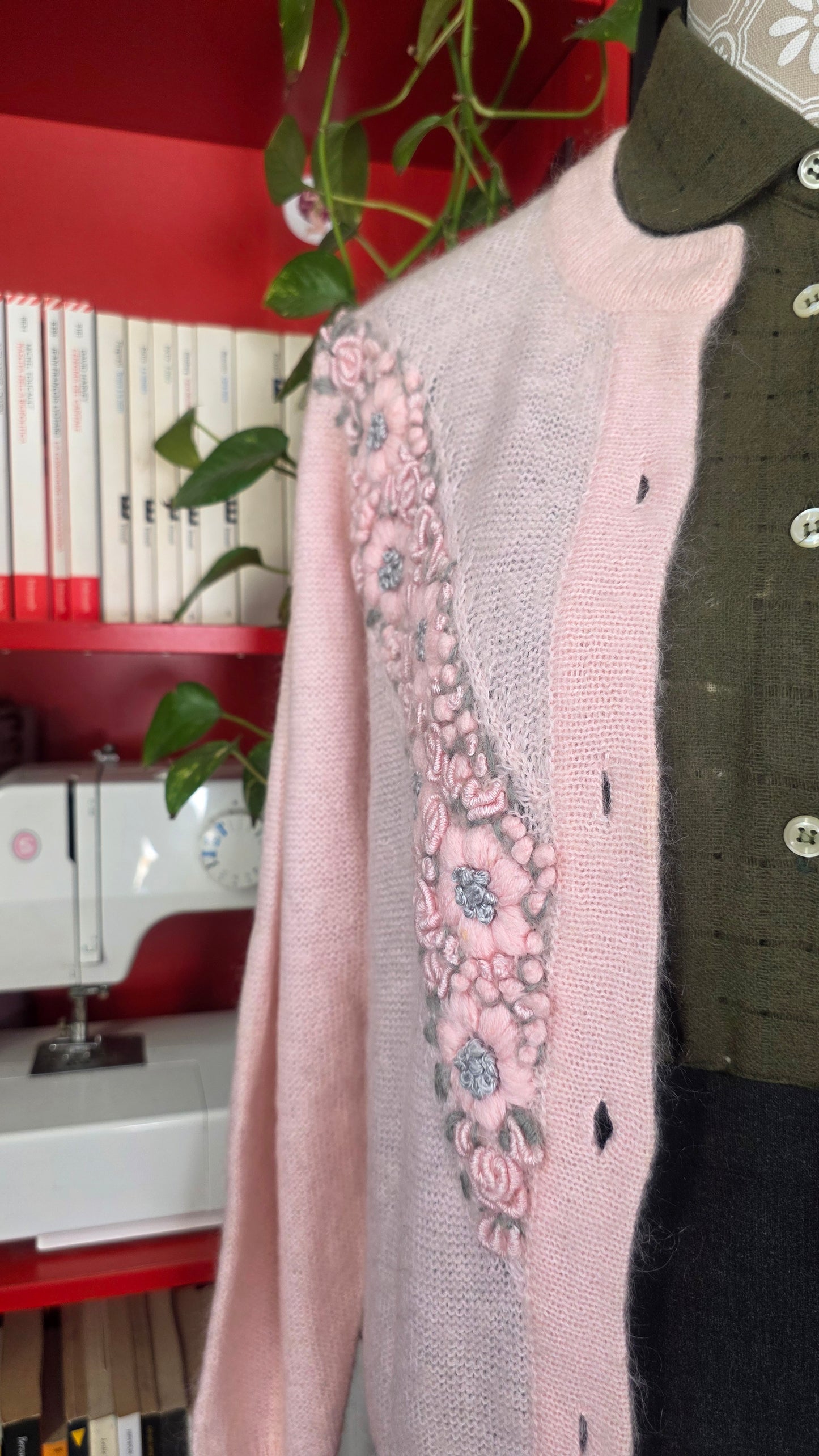 Cardigan romantico mohair