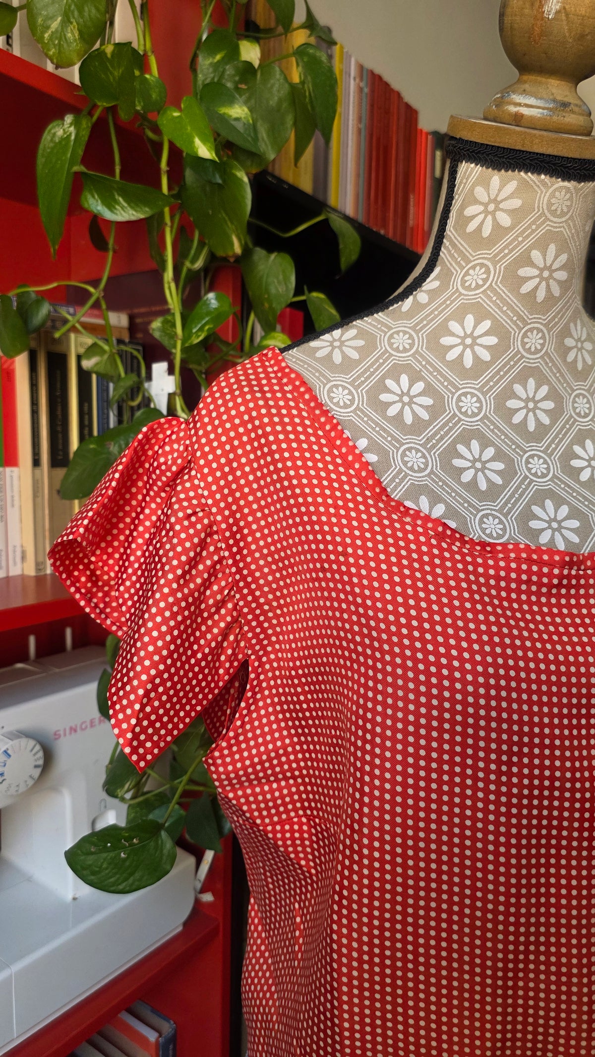 Camicia rossa pois