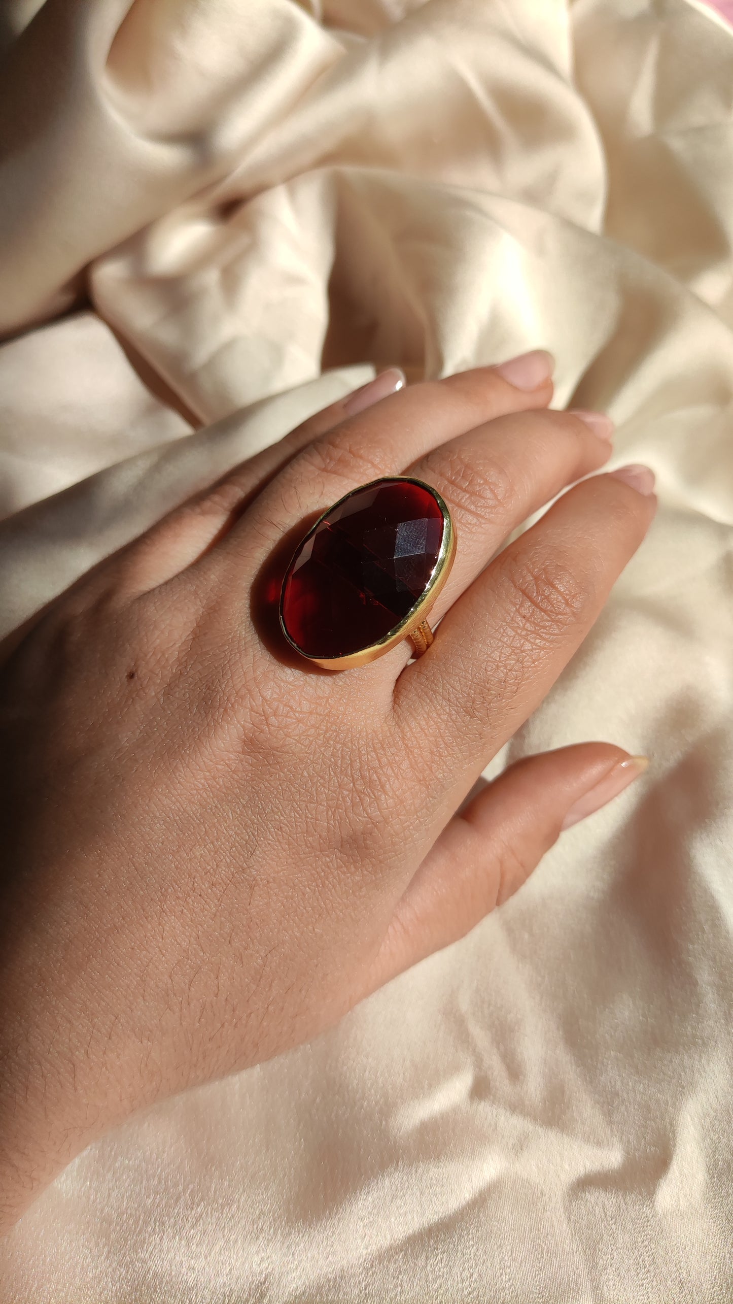 Anello cristallo rosso