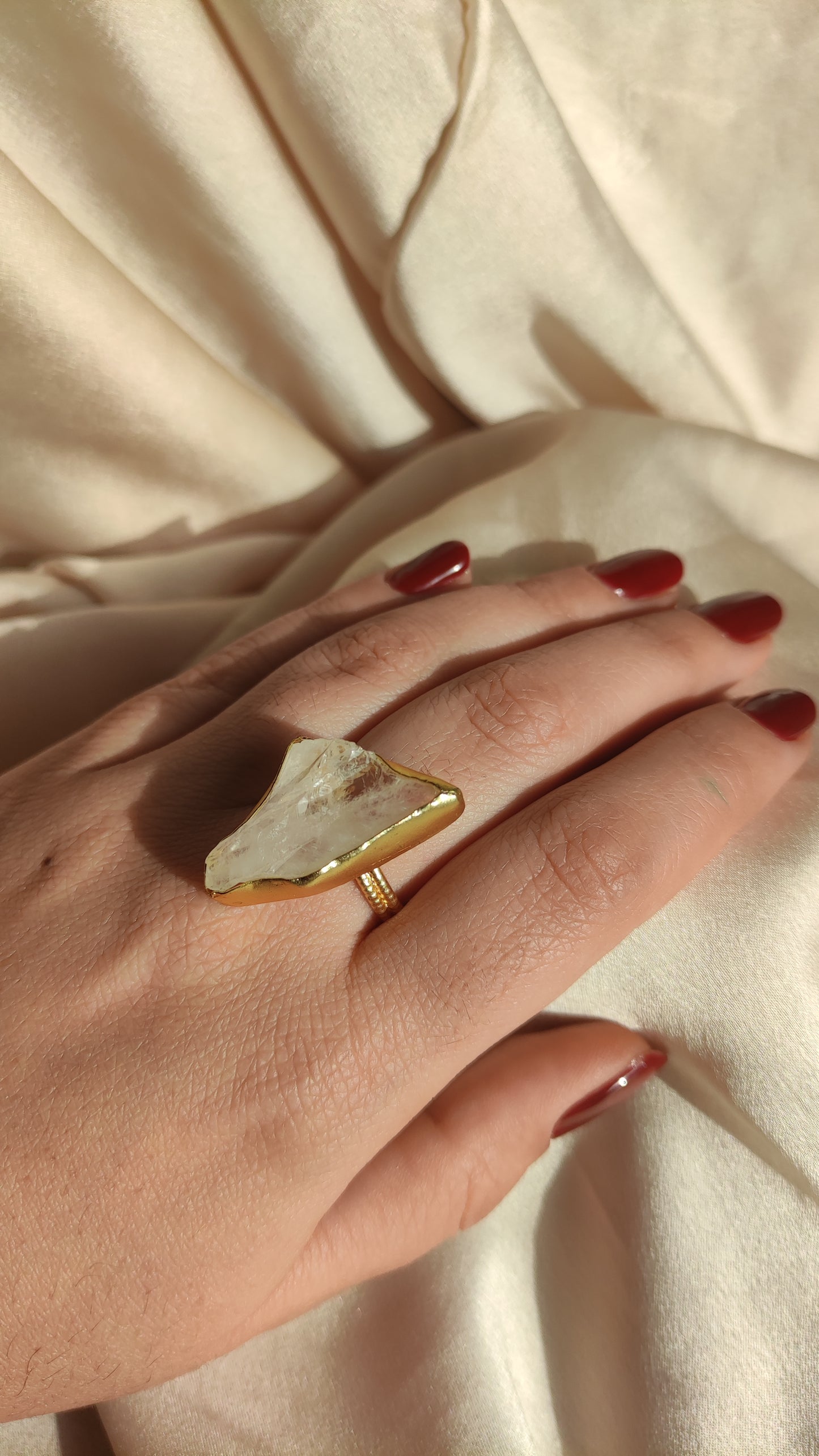 Anello topazio chiaro