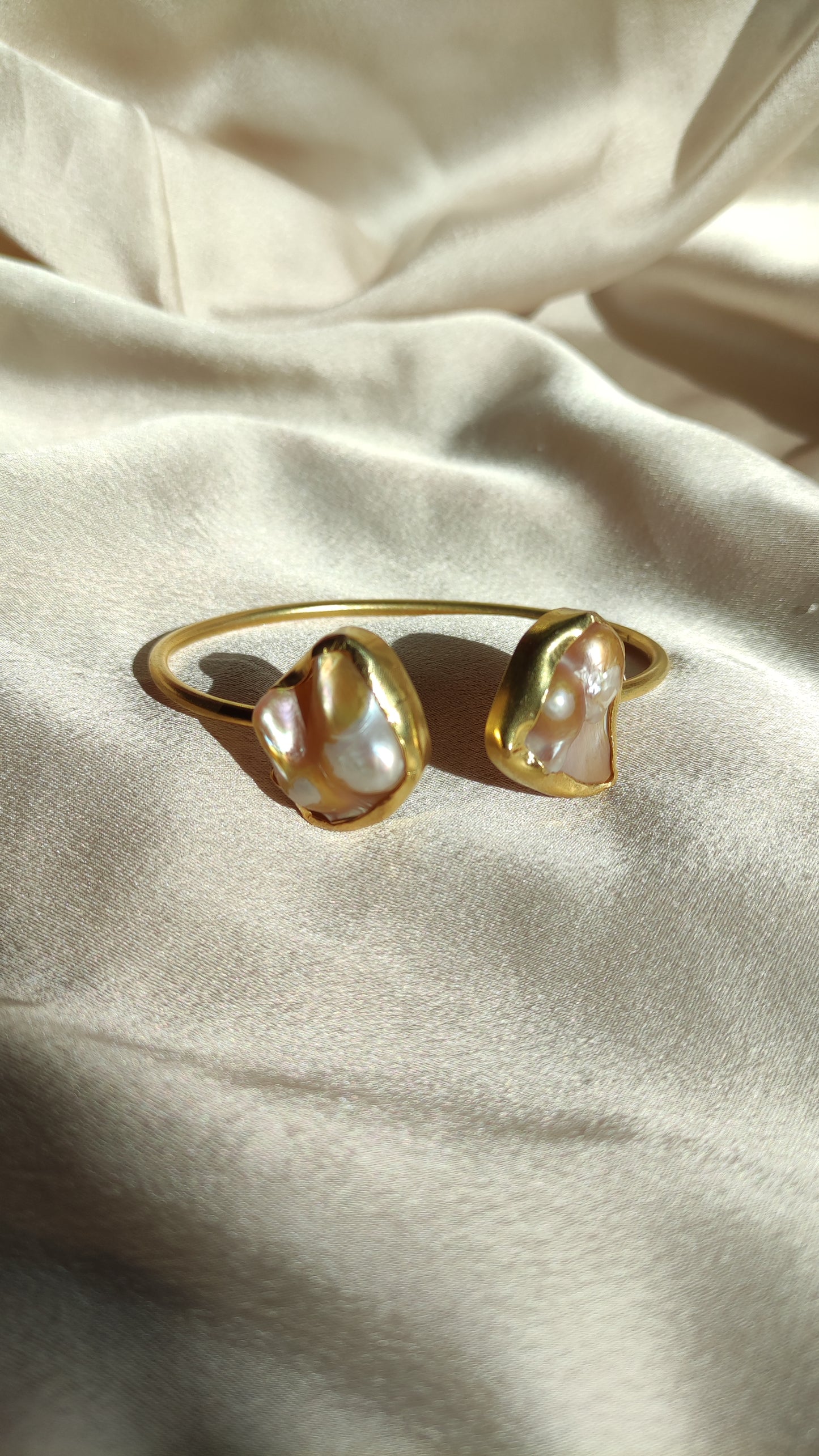 Bracciale perle irregolari