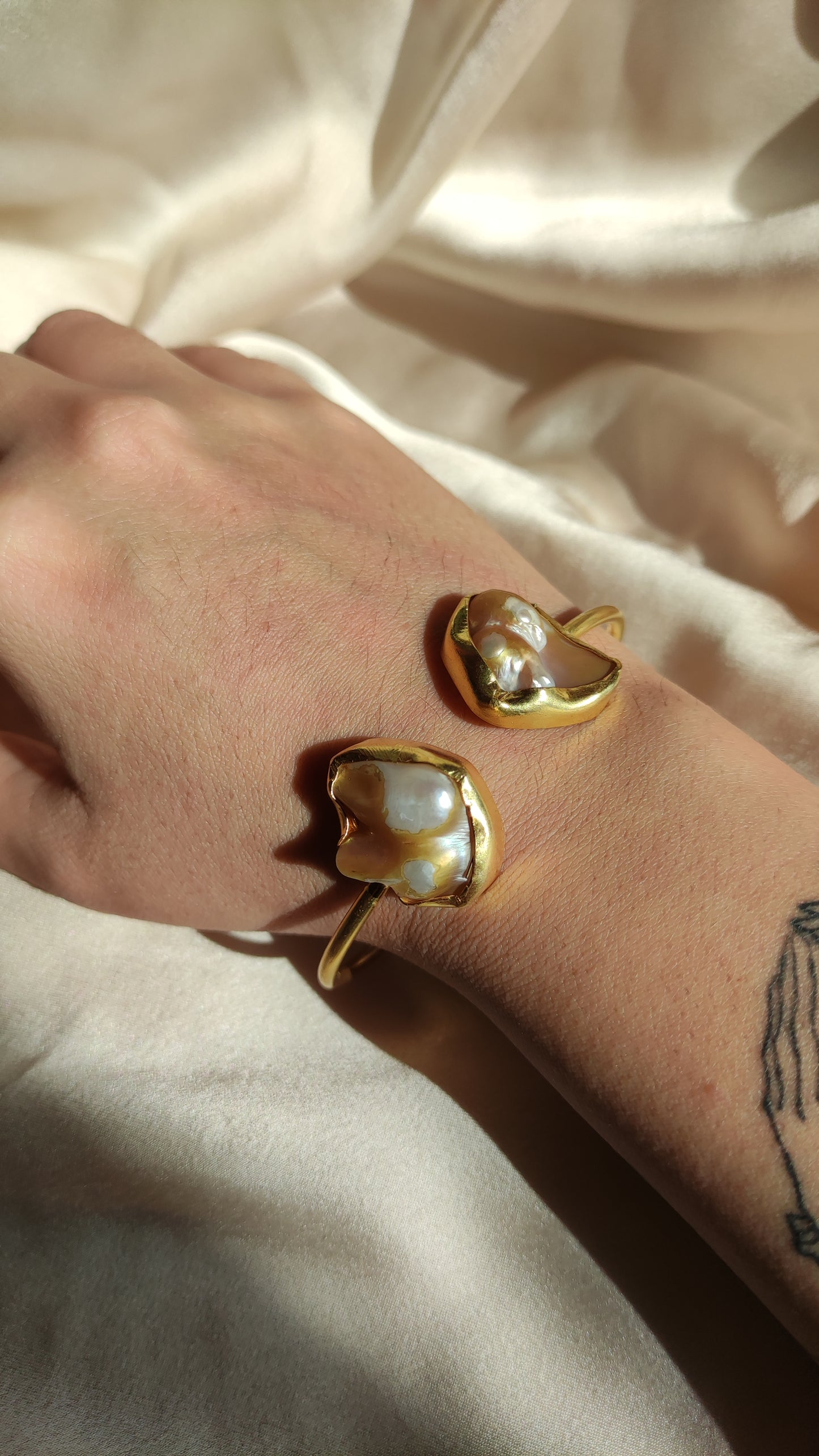 Bracciale perle irregolari