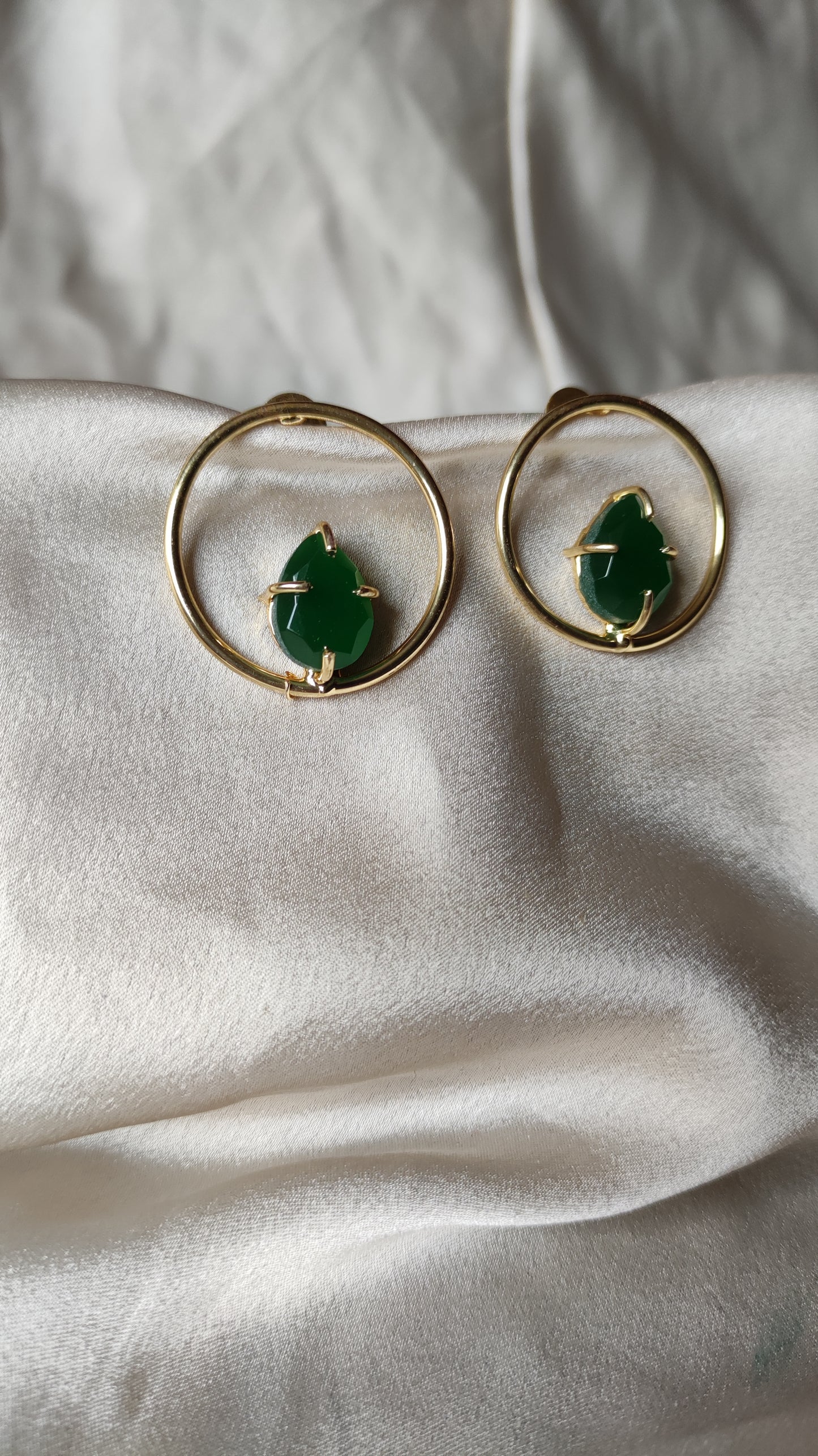 Orecchini cerchio verdi