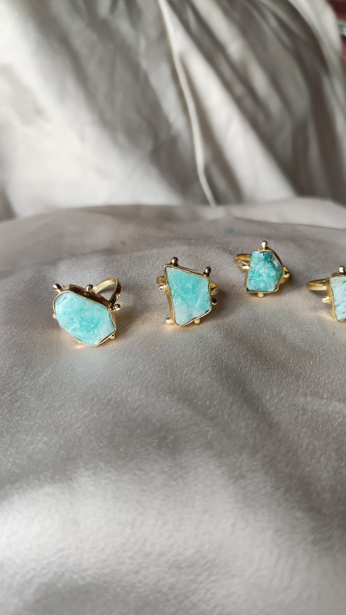 Anello regolabile verde acqua