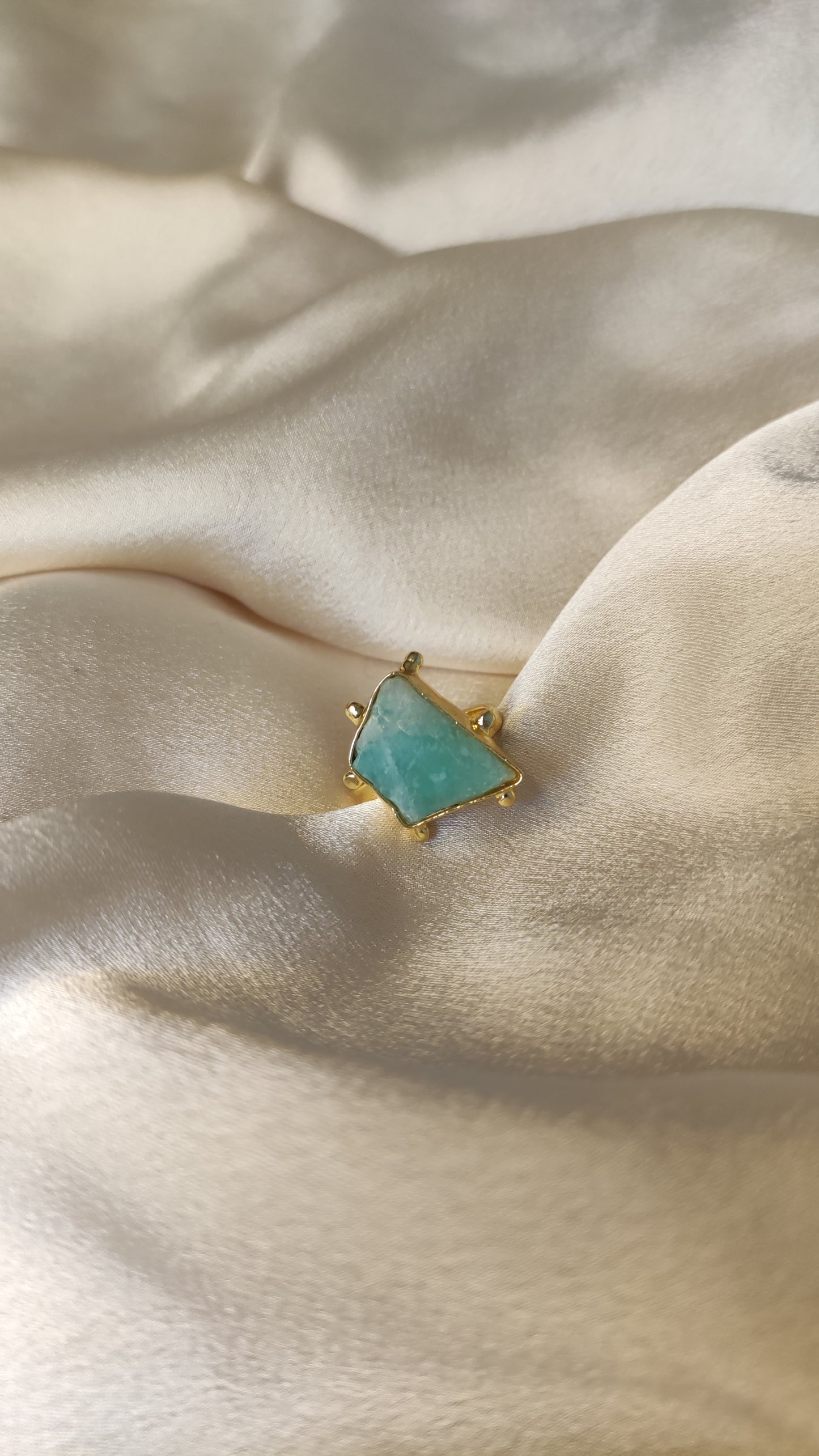 Anello regolabile verde acqua