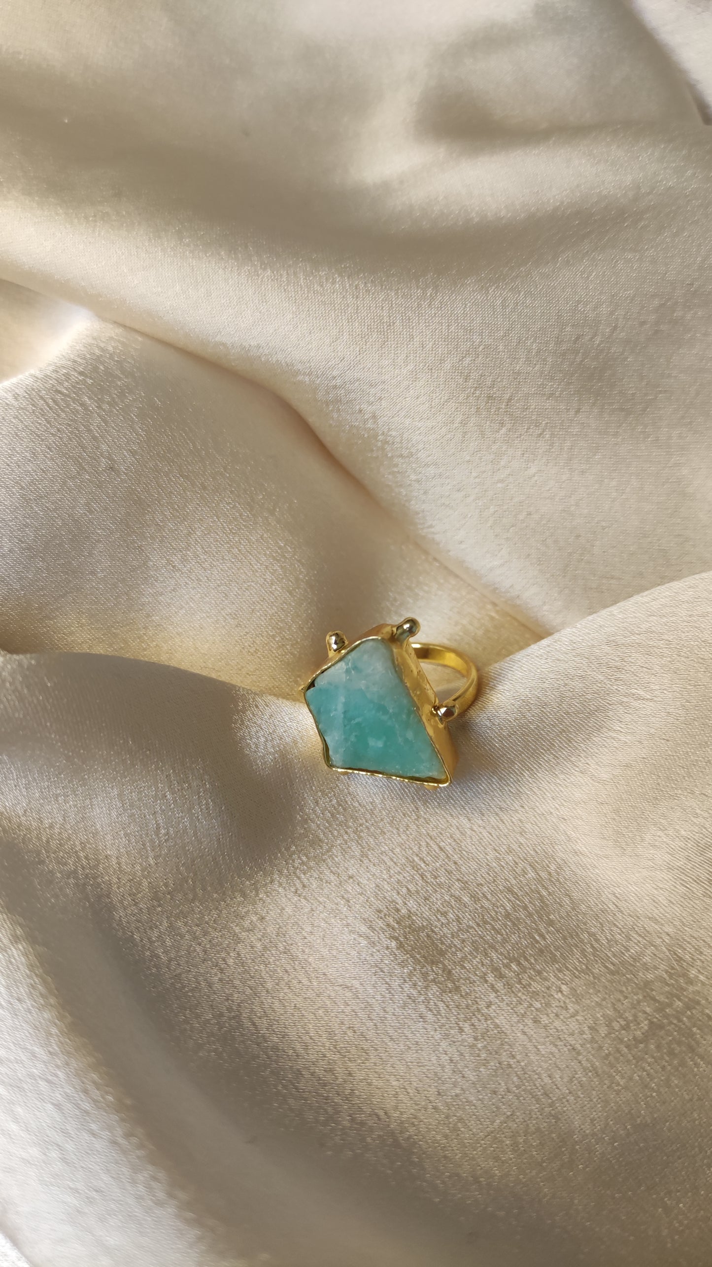 Anello regolabile verde acqua