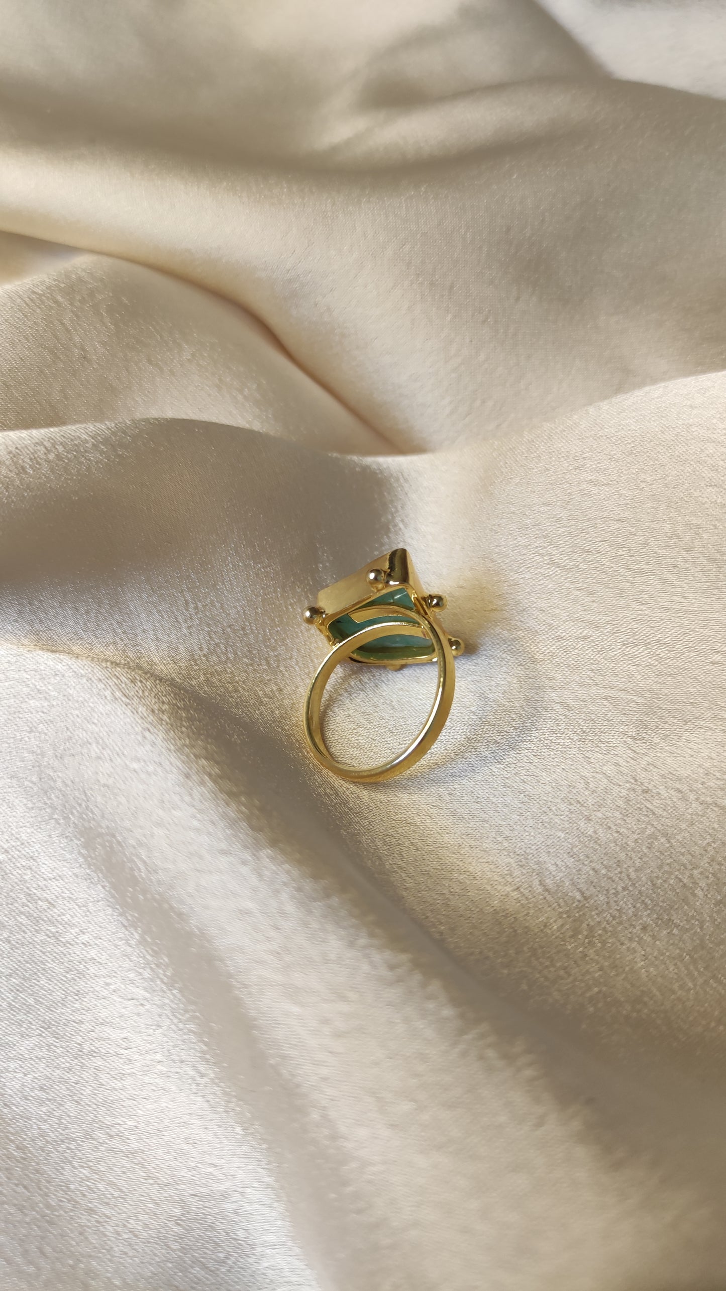 Anello regolabile verde acqua