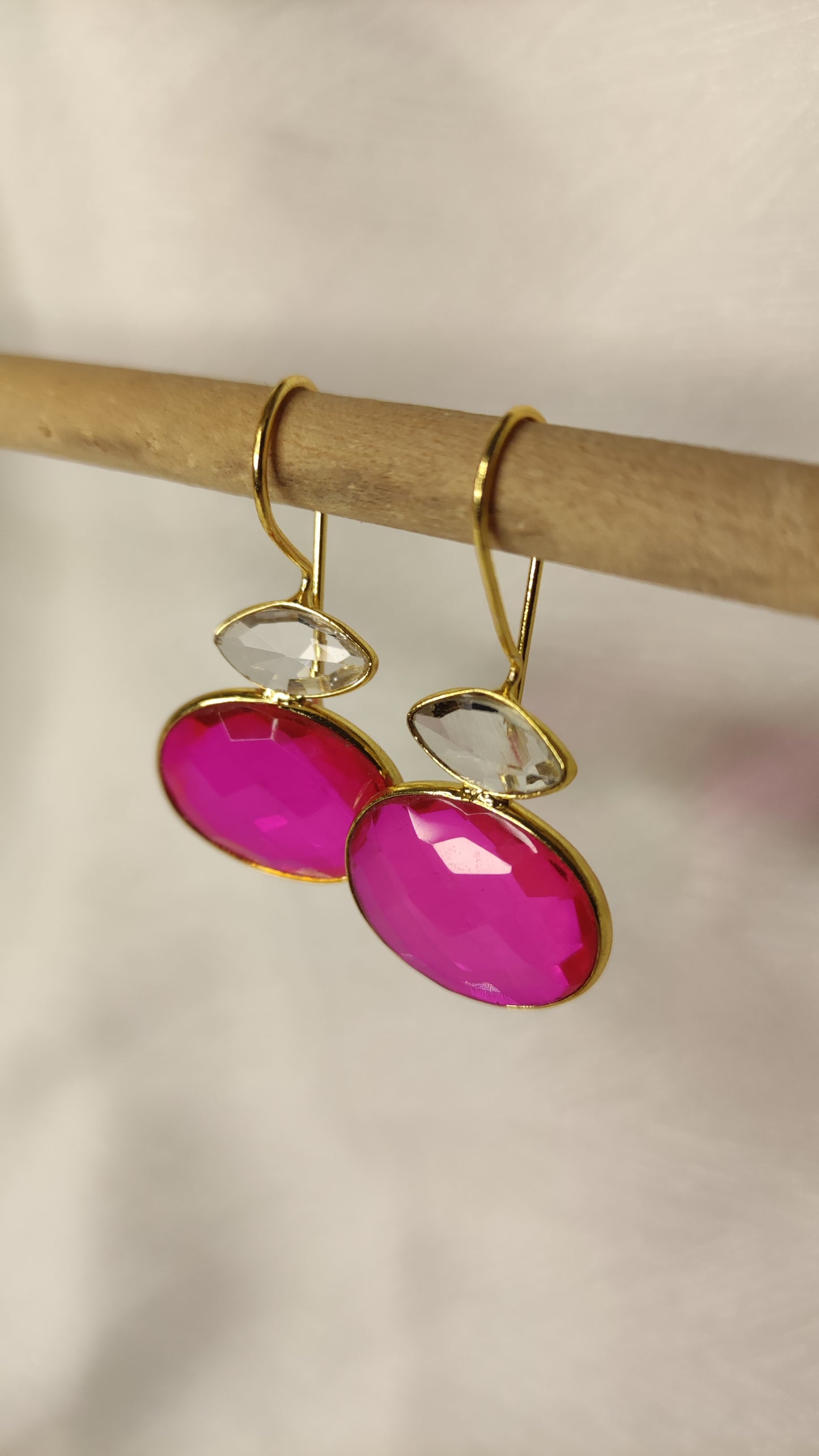 Orecchini magenta