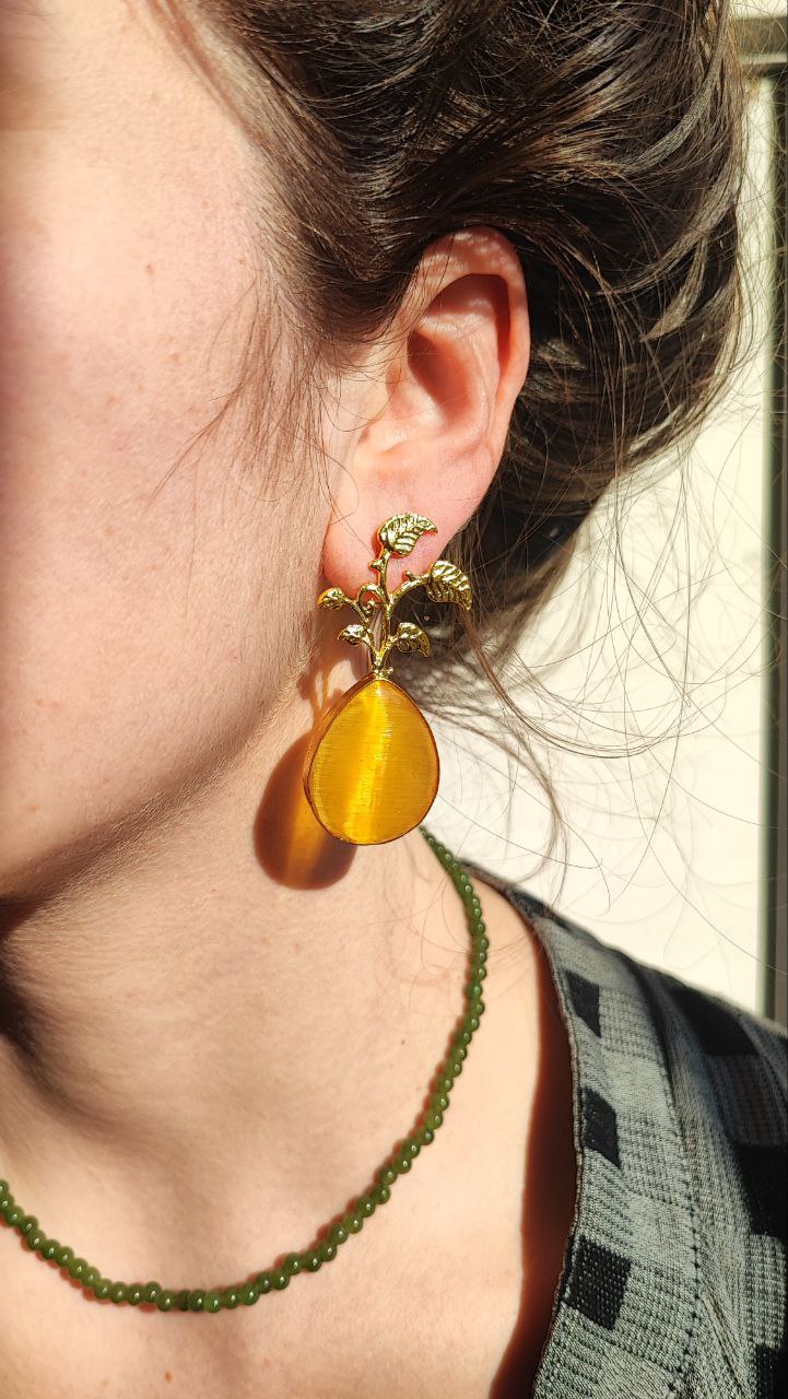 Orecchini foglia ocra