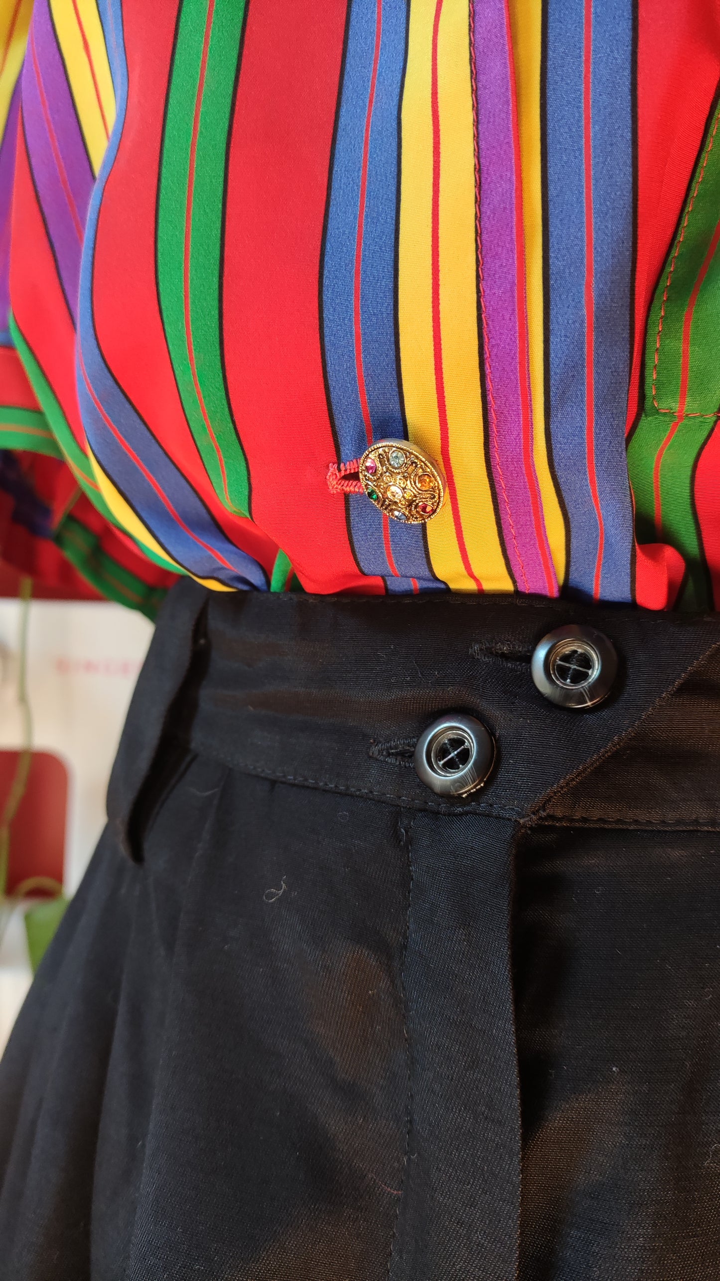 Pantaloni neri con pinces