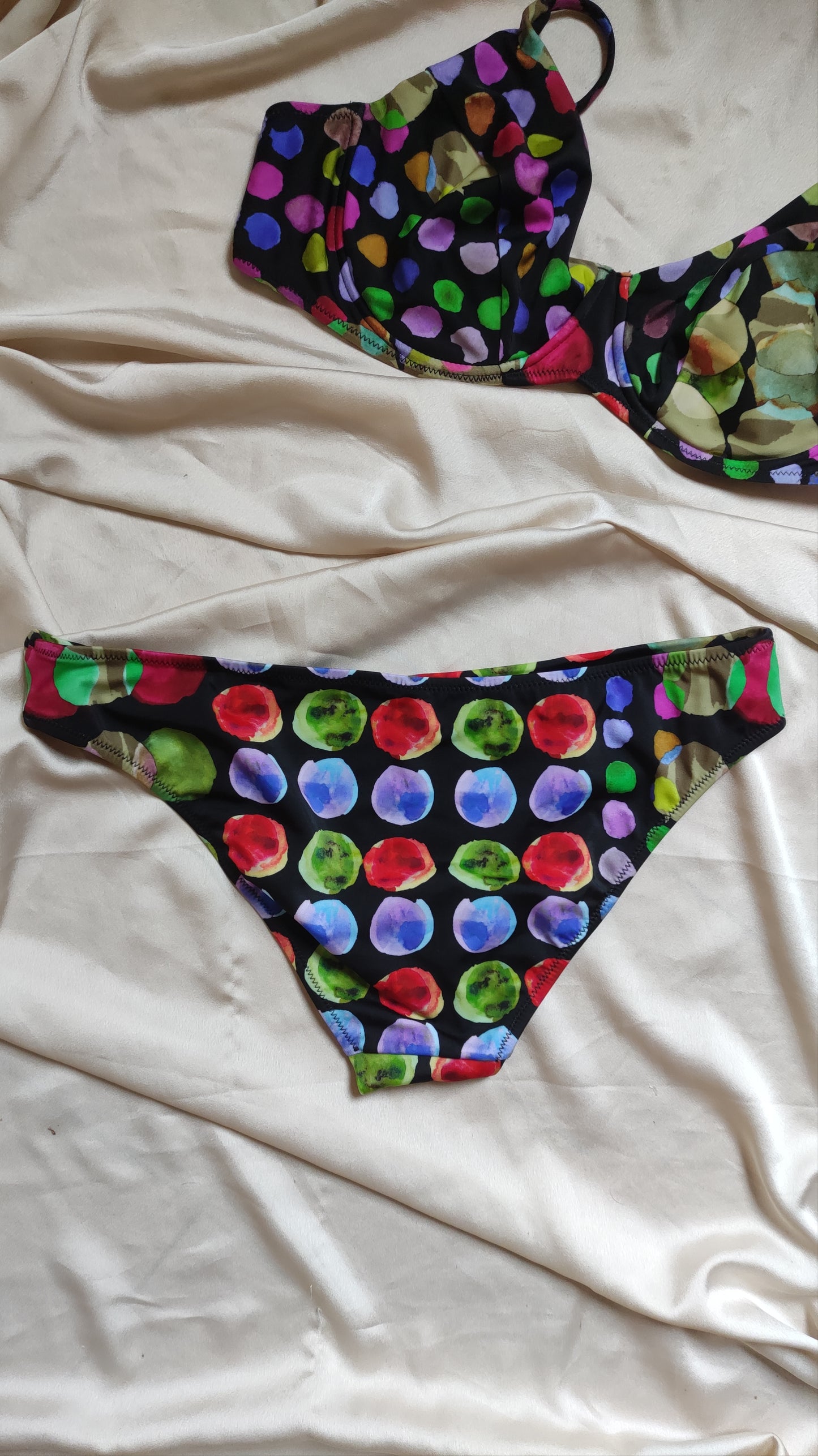 Bikini lune