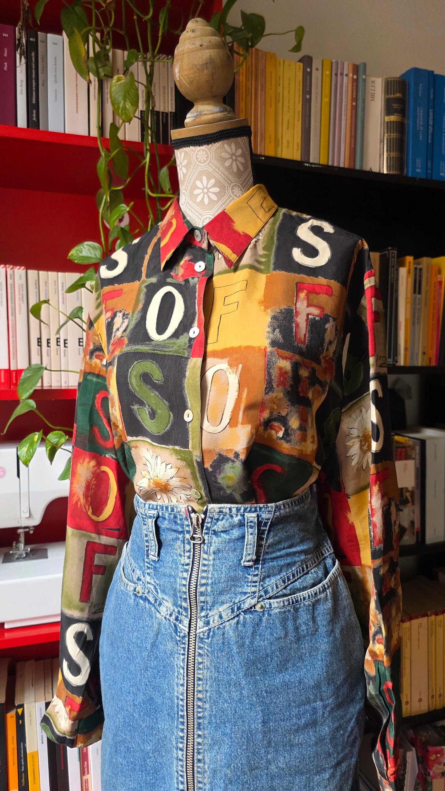 Camicia alfabeto in cupro