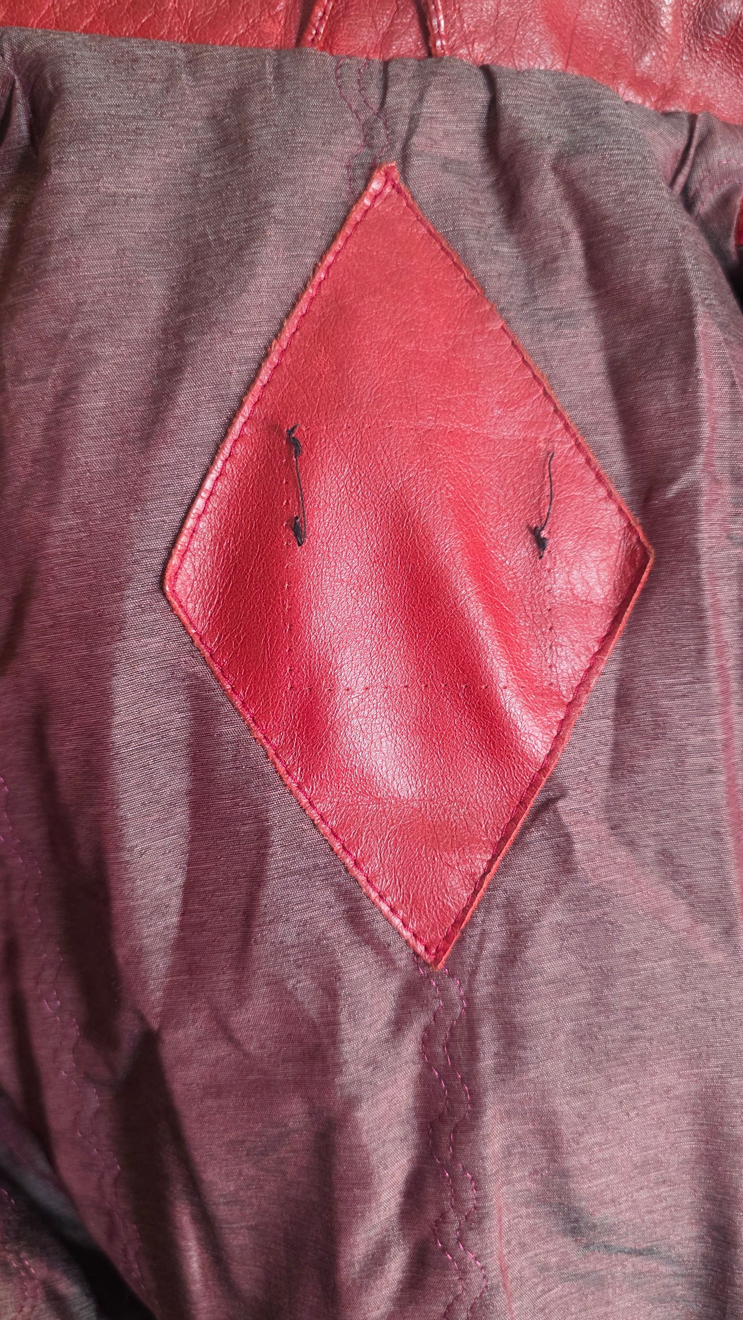 Giacca in pelle rossa