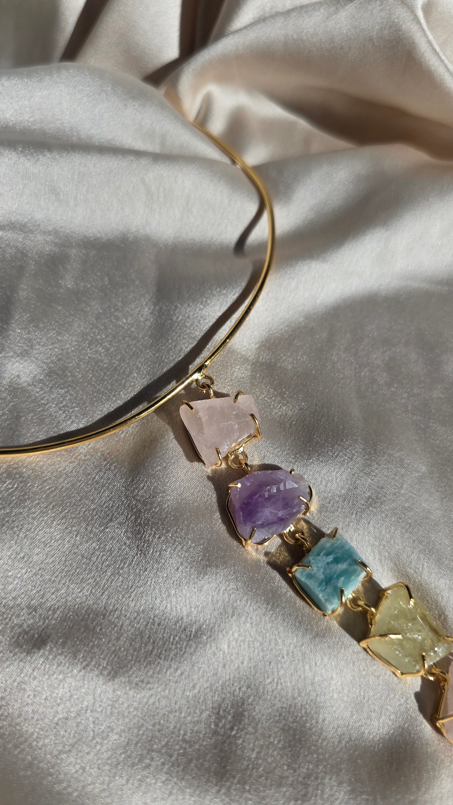 Collana agata rigida