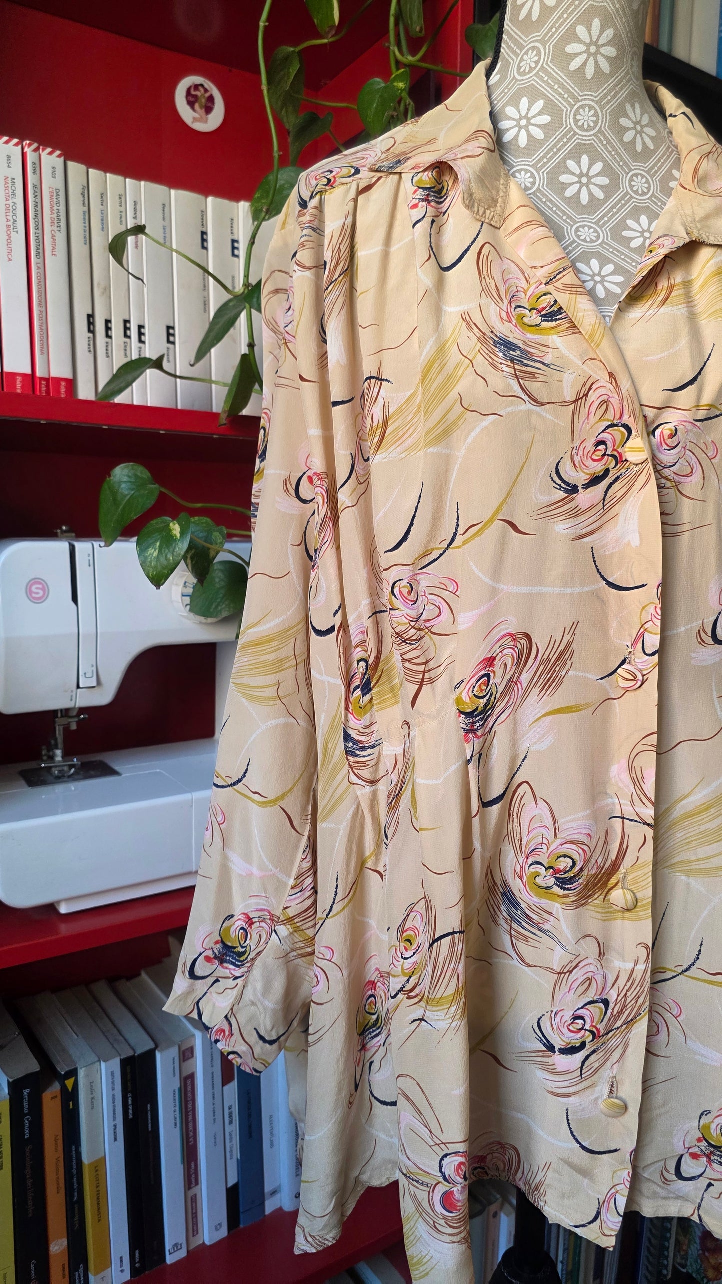 Camicia cipria astratta