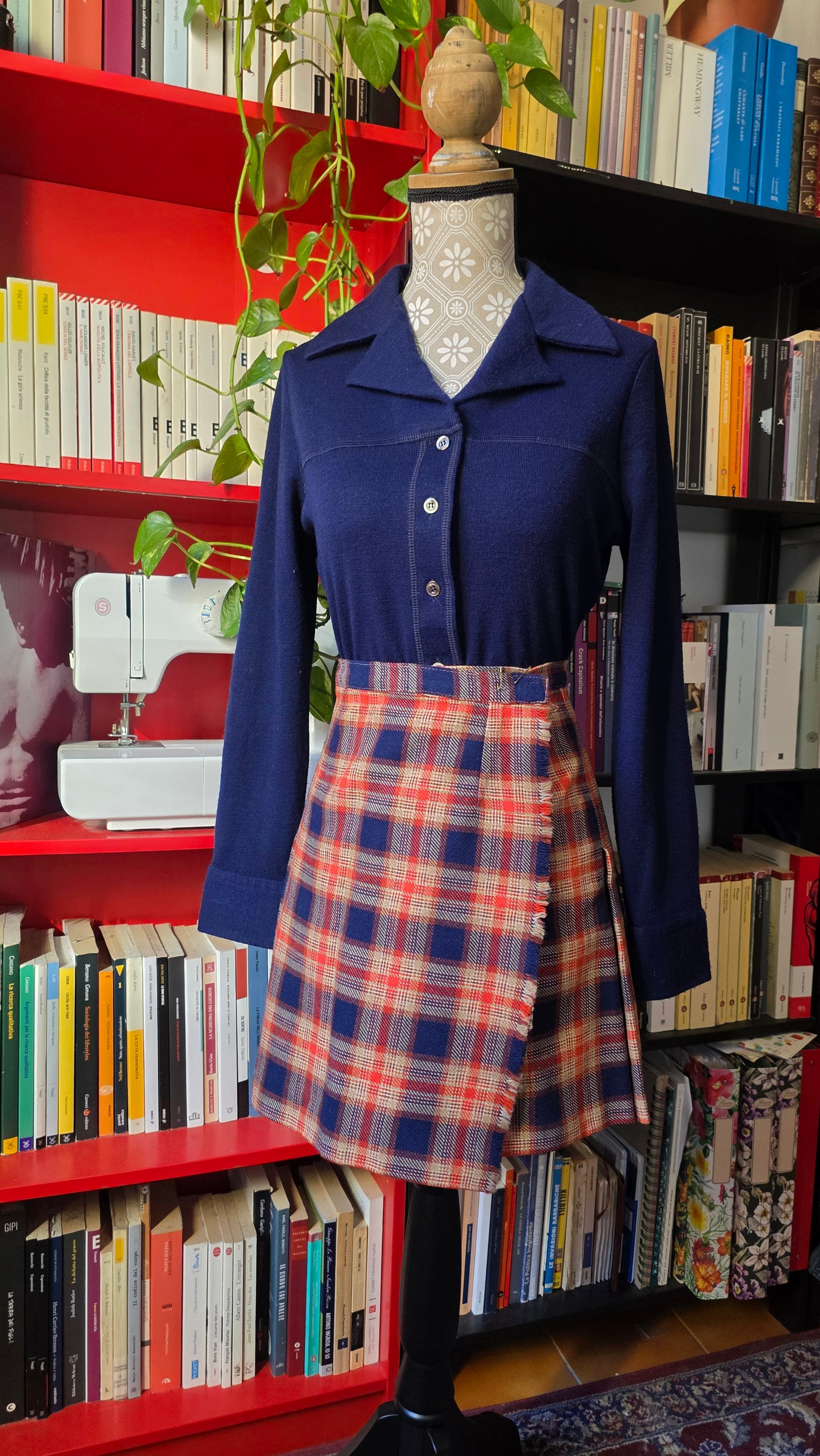 Minigonna tartan in lana a portafoglio