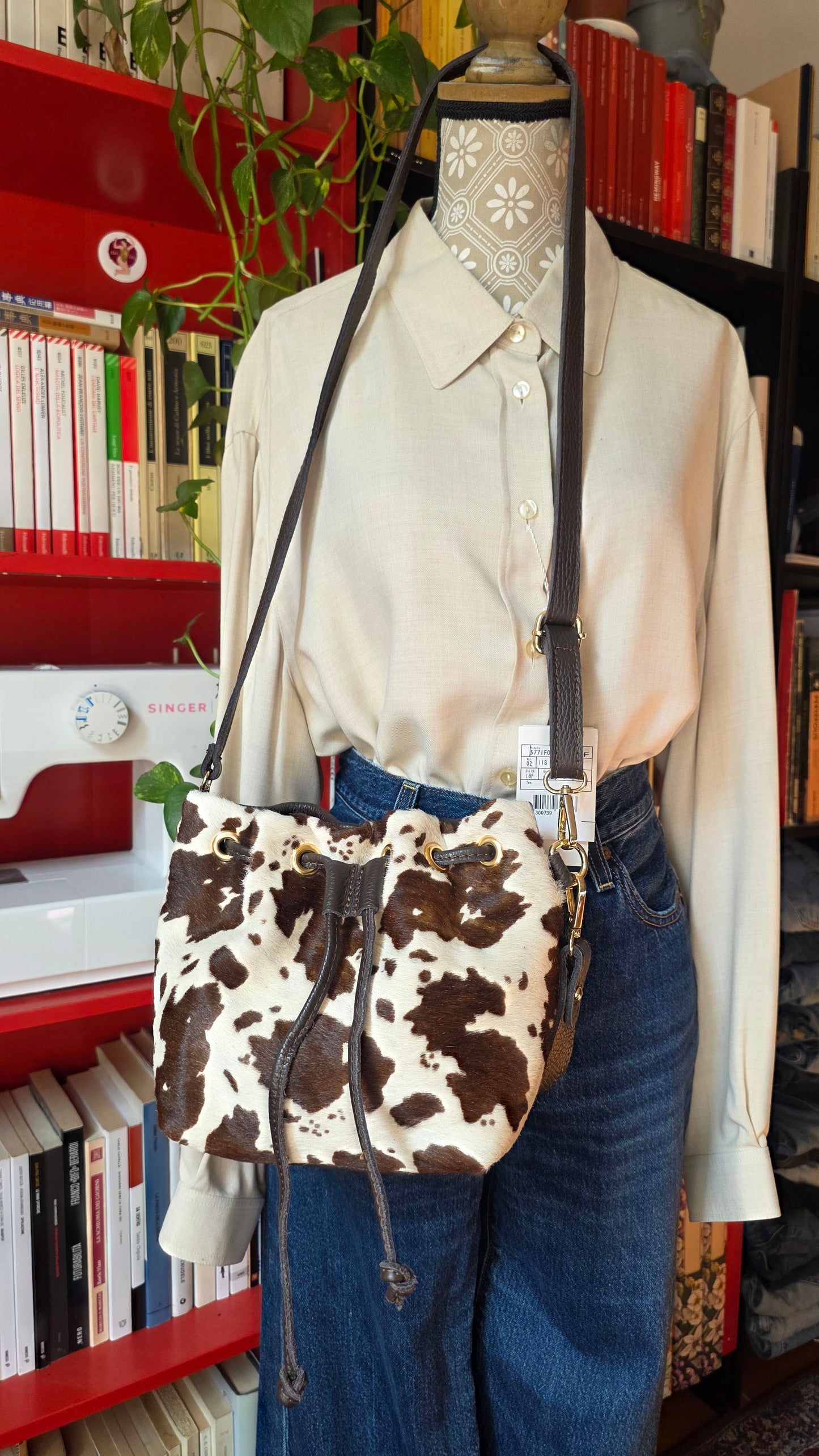 Borsa secchiello in pelle e cavallino