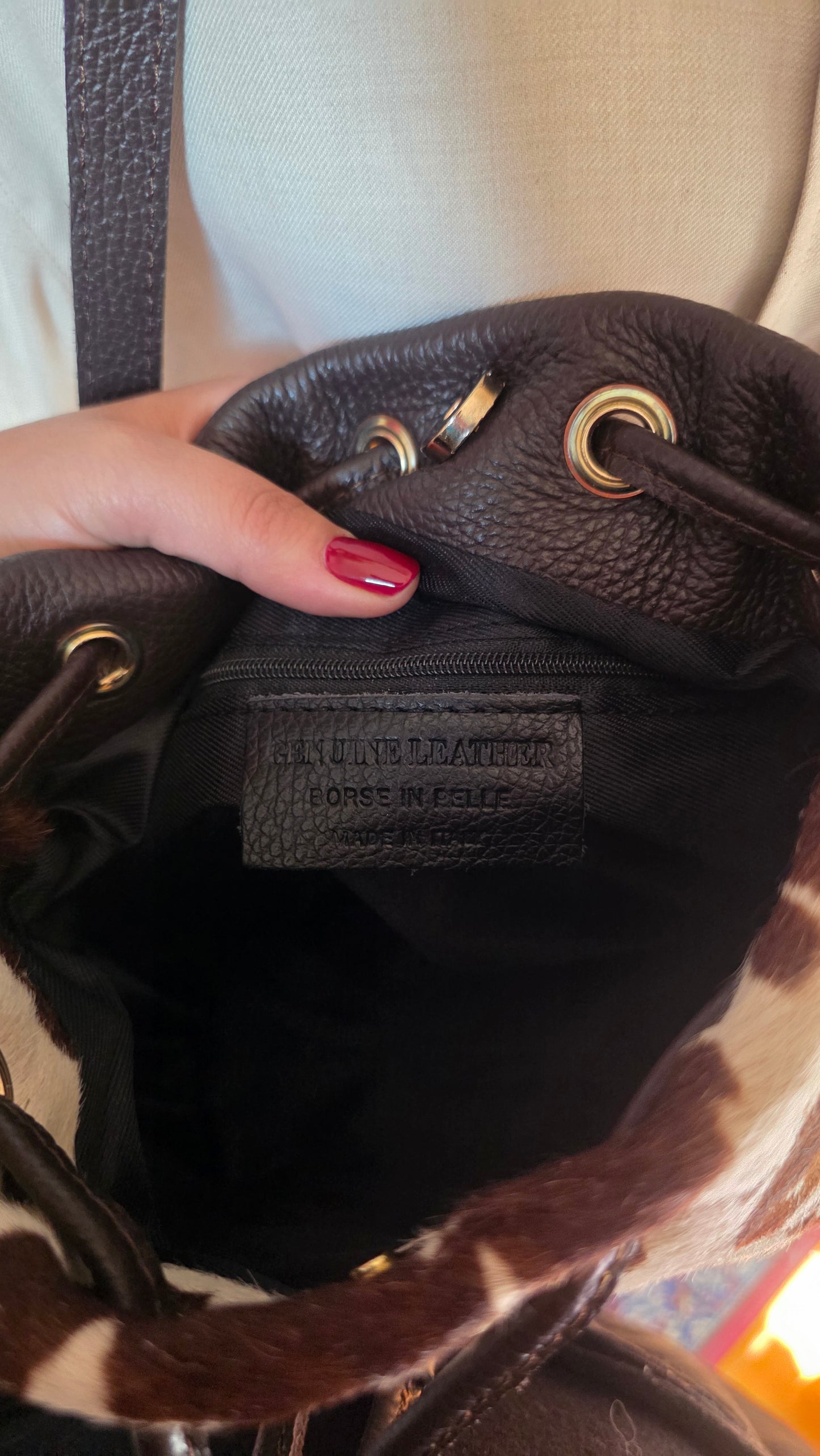 Borsa secchiello in pelle e cavallino