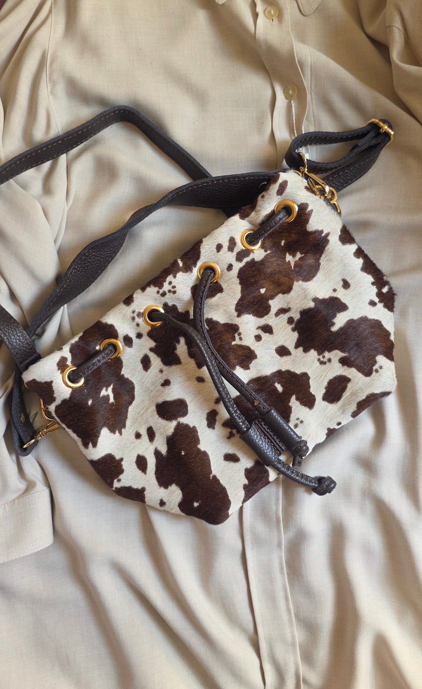Borsa secchiello in pelle e cavallino