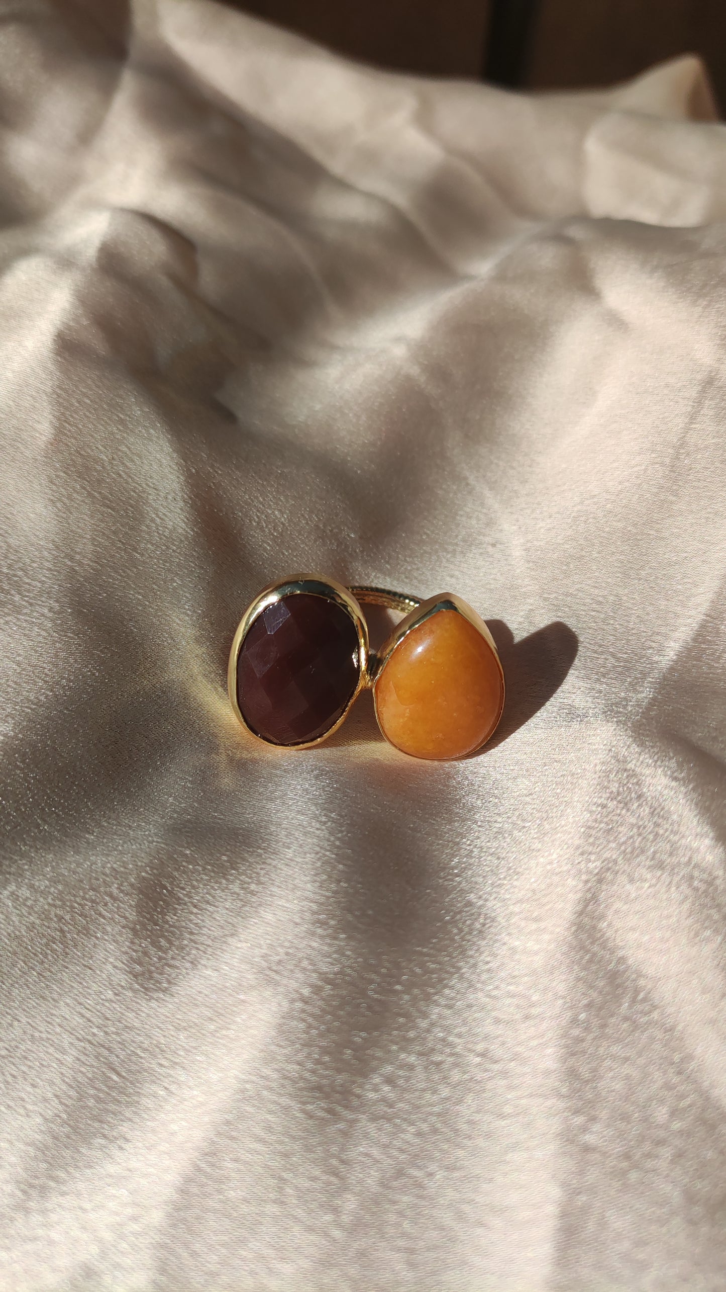 Anello cristalli arancione e bordeaux