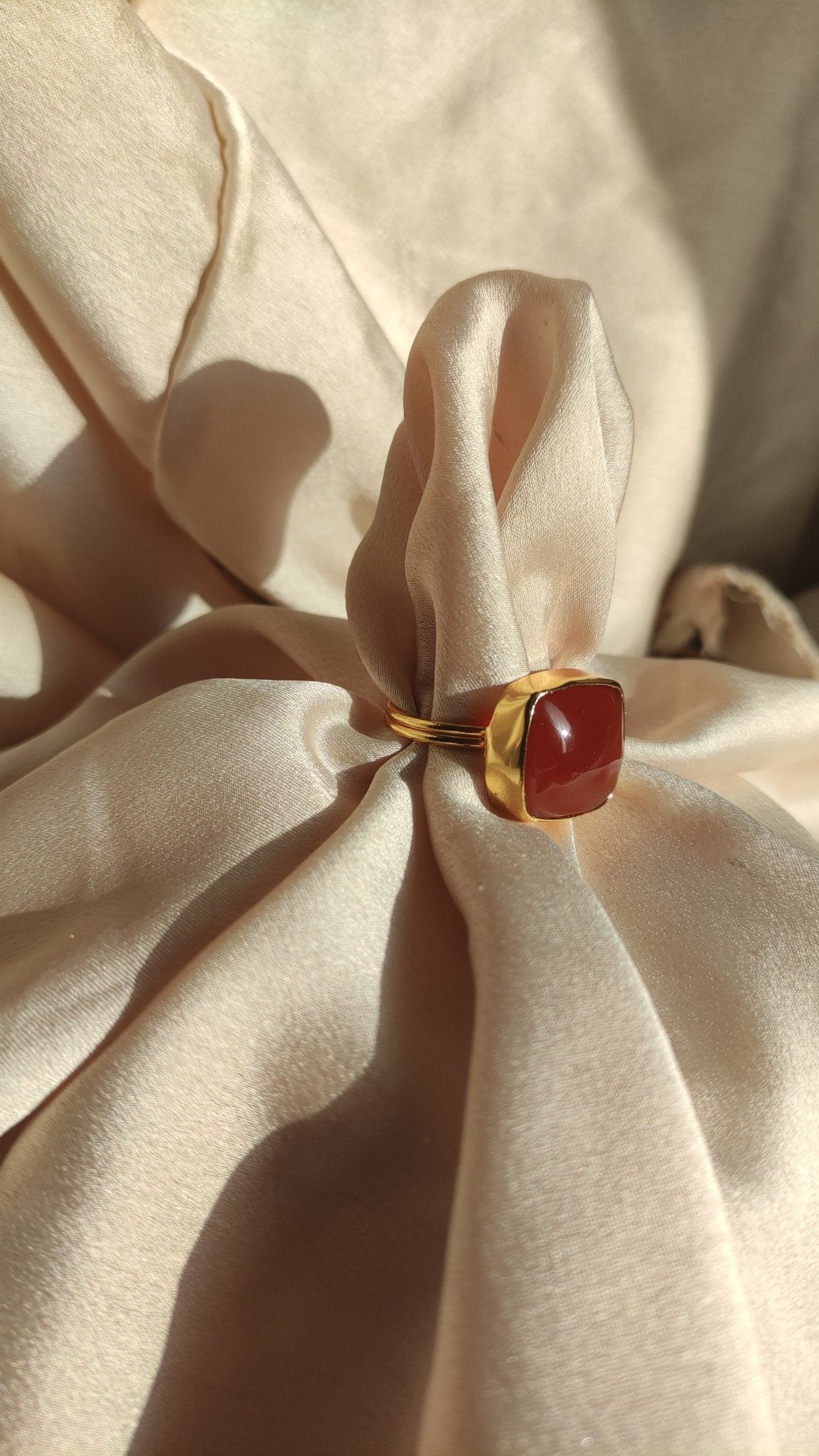 Anello bordeaux