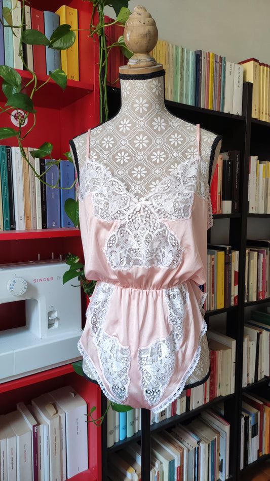 Body lingerie rosa e bianco