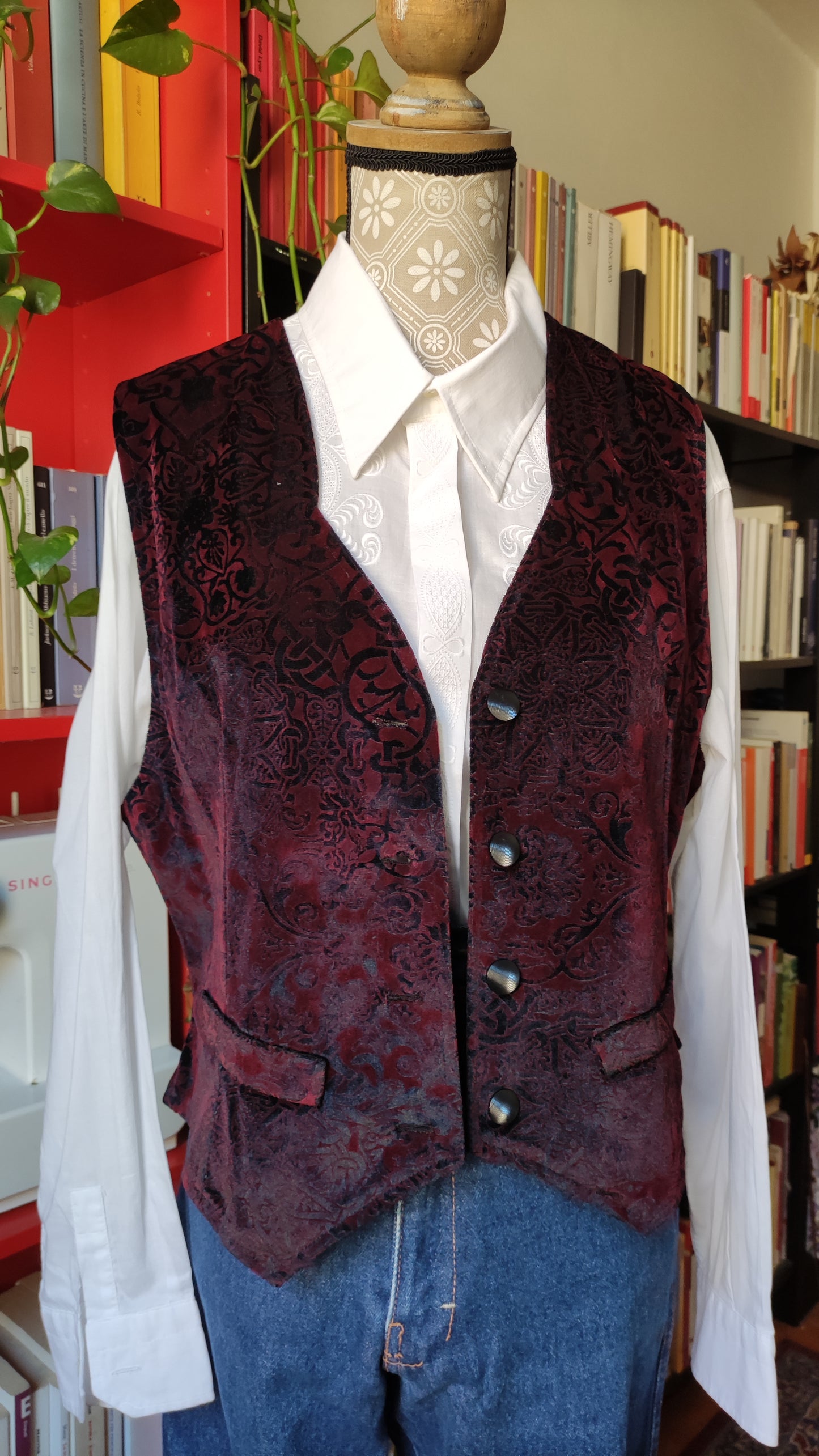 Gilet in velluto damascato