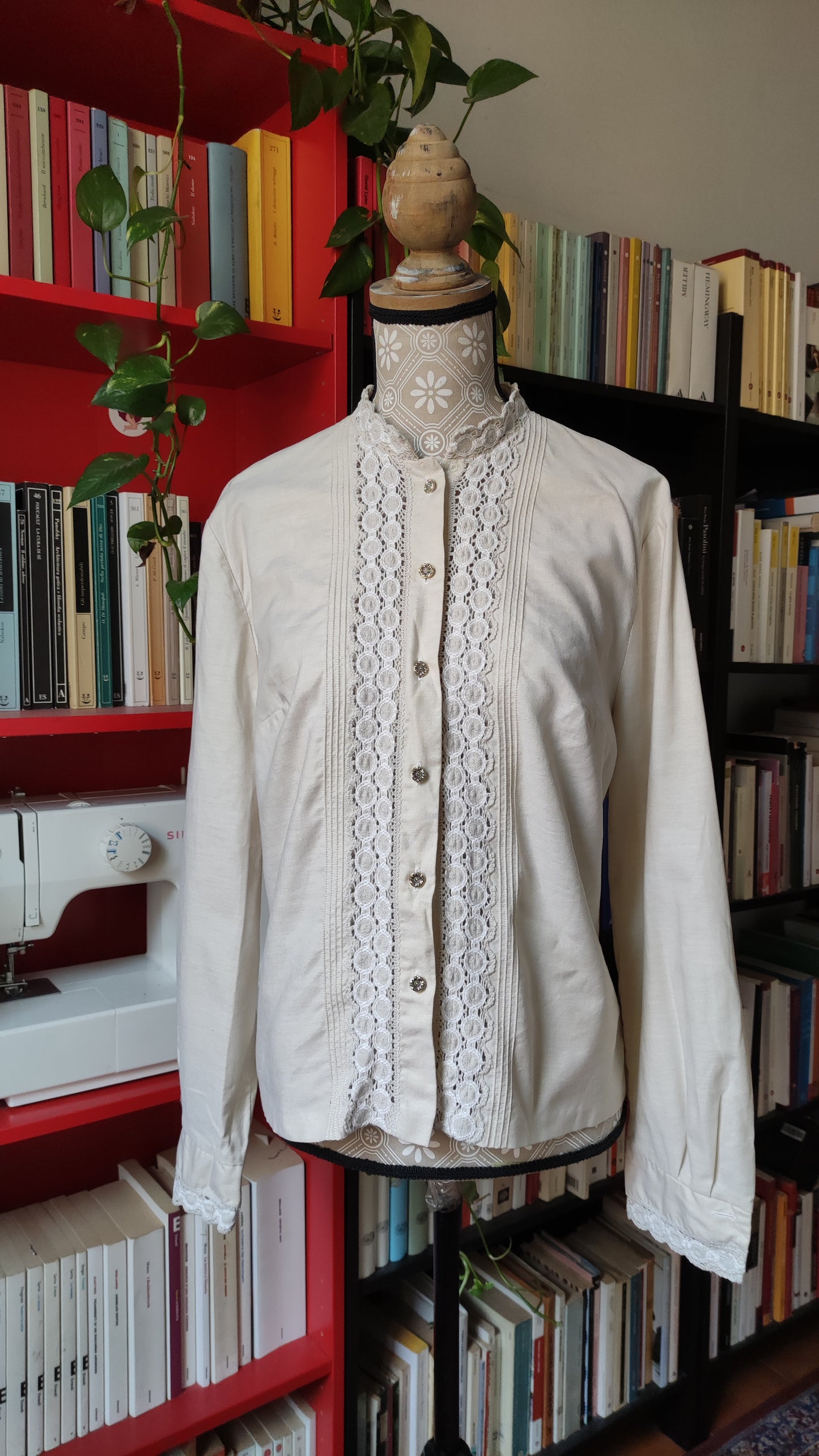 Camicia romantica écru