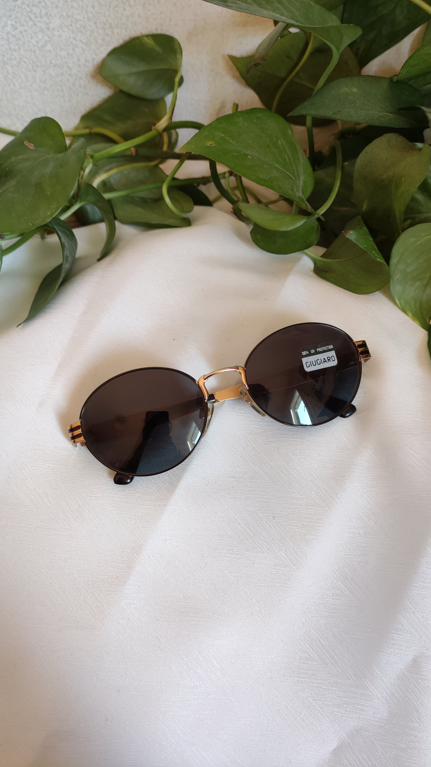 Occhiali da sole vintage Giugiard