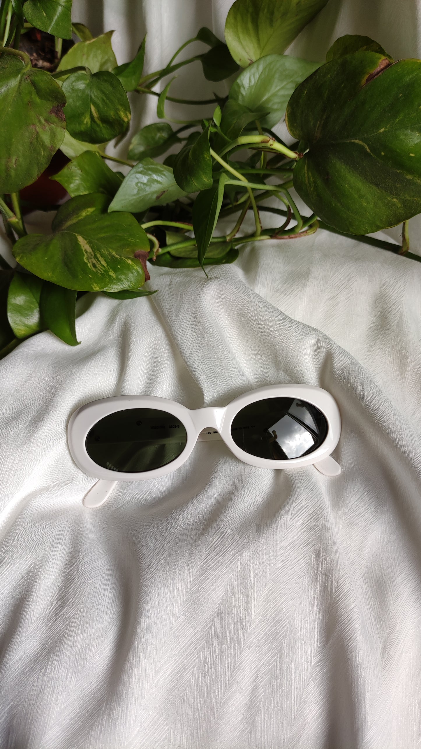 Occhiali da sole vintage Moschino