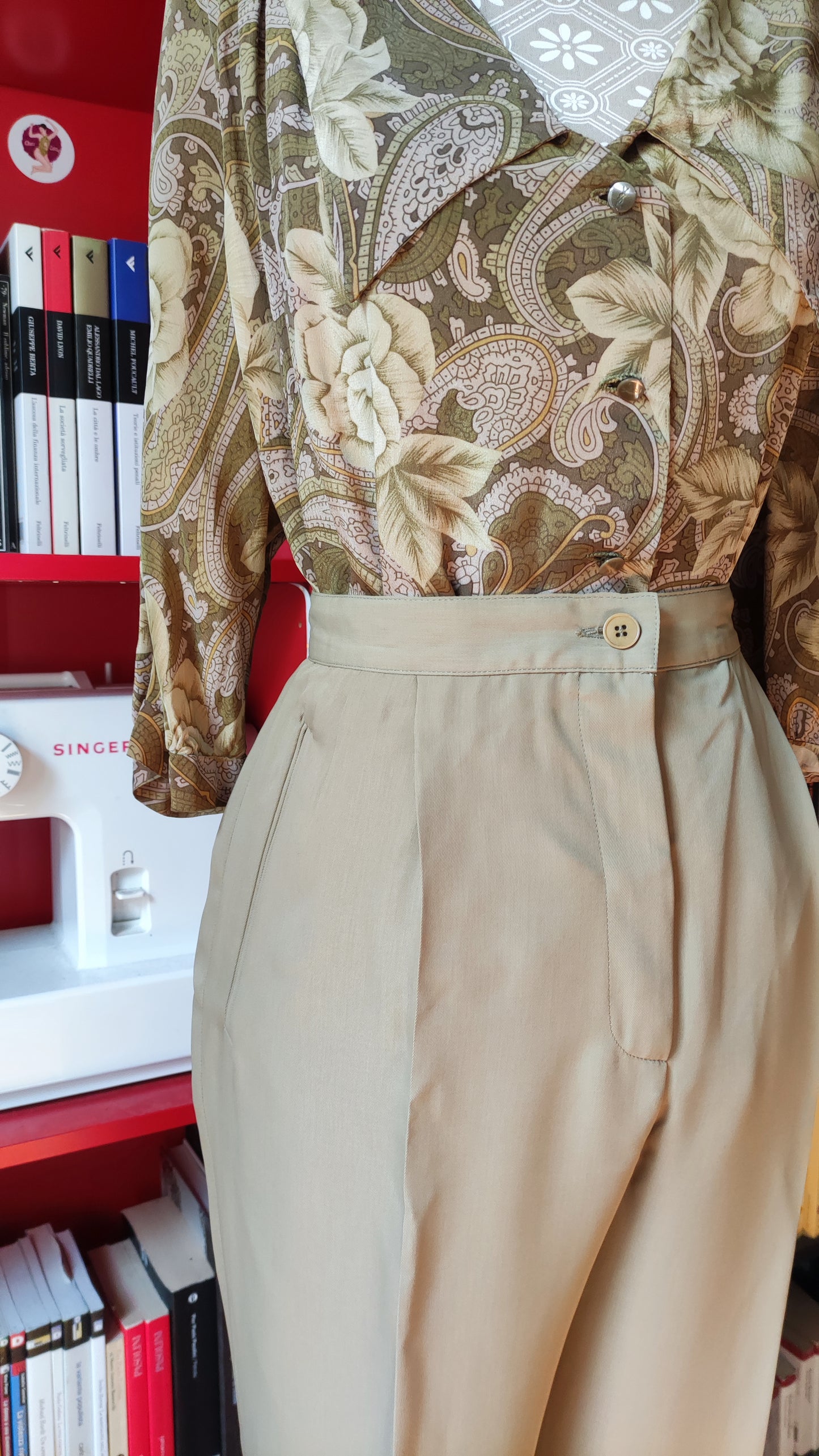 Pantaloni beige